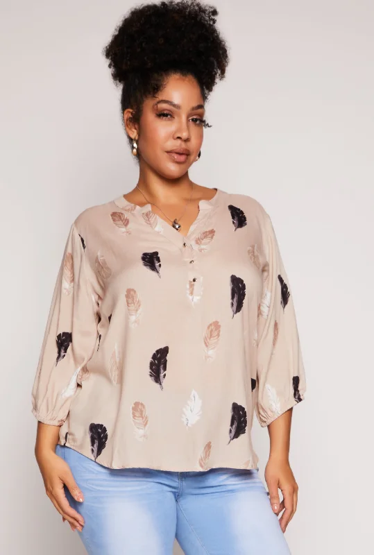 Plus Size Feather Print Top